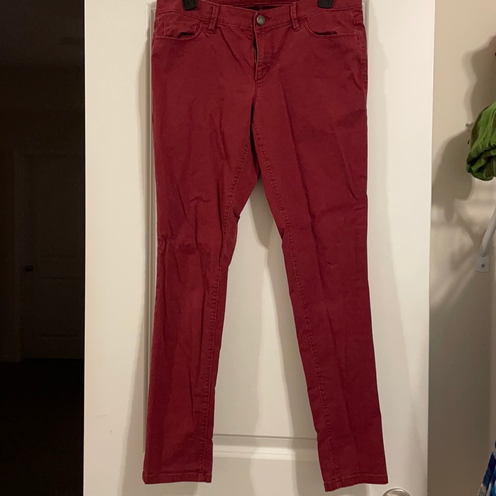 Burgundy modern skinny jeans